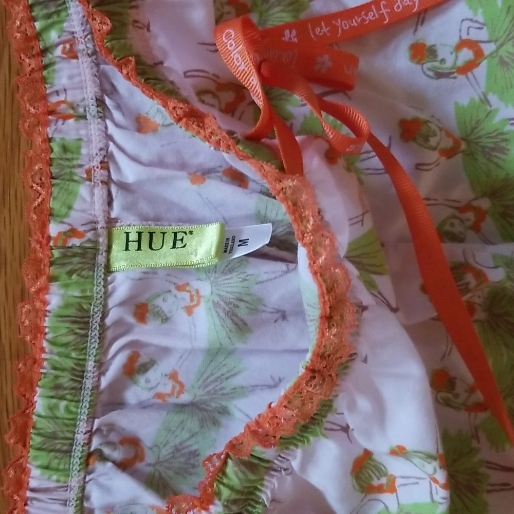 Hue women's pajama set hula dancer print pants medium top small - Picture 2 of 7
